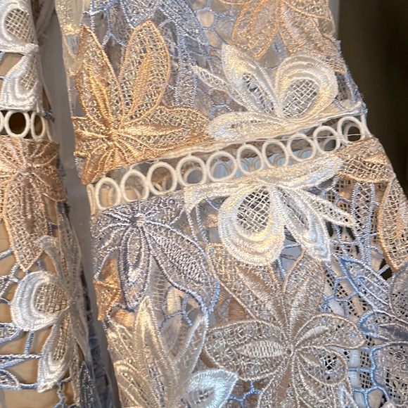 Multi Lace Dress MEDIUM / Cream, baby blue and gold - Picture 3 of 6